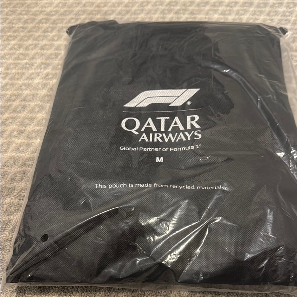 Qatar Airways Q Suite Formula1 Pajamas size M